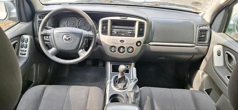 Gebraucht Mazda Tribute 150 PS (110 kW) 2006 Silber SUV