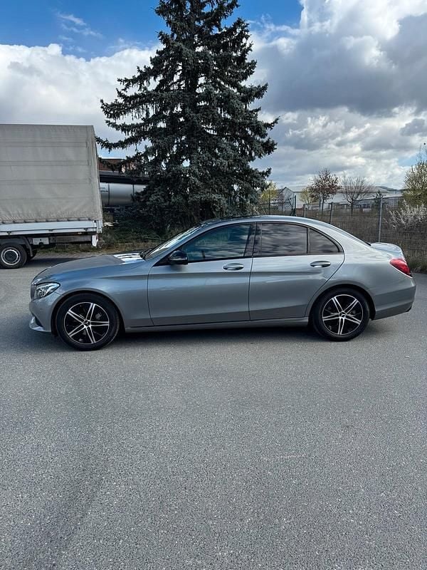 Gebraucht Mercedes C250 204 PS (150 kW) 2016 Grau Limousine