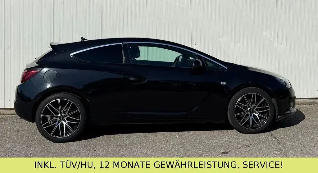 Gebraucht Opel Astra GTC 194 PS (142 kW) 2014 Schwarz Coupé