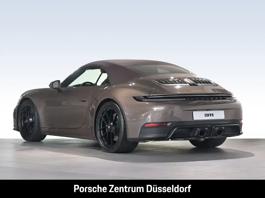 Neu Porsche 992 541 PS (397 kW) 2026 Braun Cabrio