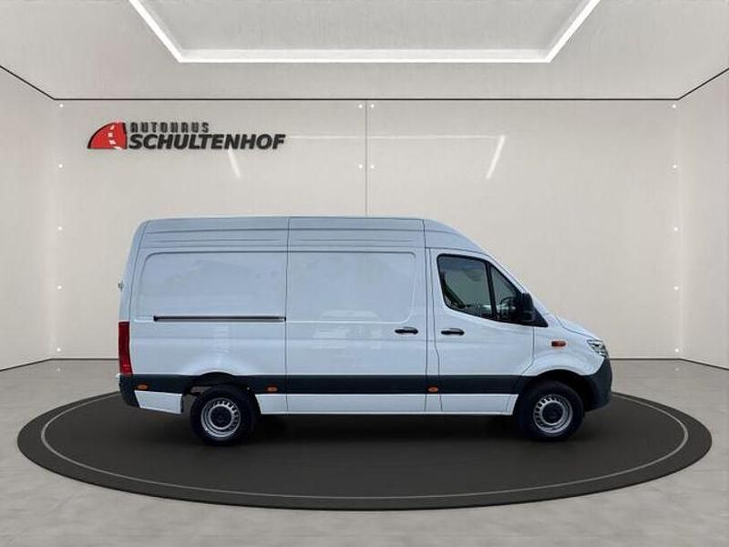 Gebraucht Mercedes Sprinter 170 PS (125 kW) 2024 Weiß Van