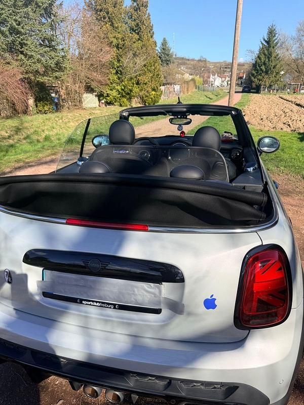 Gebraucht Mini Cooper S Cabriolet 178 PS (130 kW) 2022 Weiß Cabrio