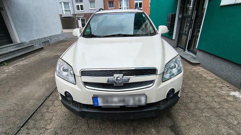 Gebraucht Chevrolet Captiva LS 139 PS (102 kW) 2010 Weiß SUV
