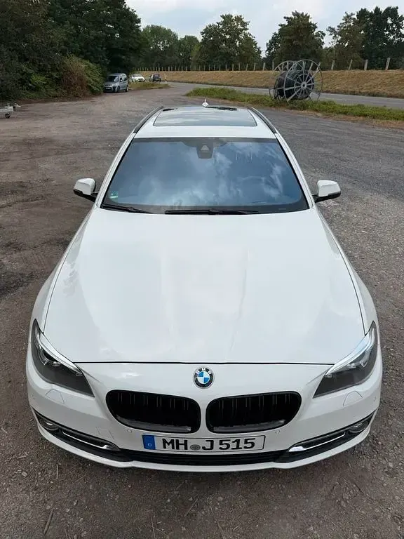 Gebraucht BMW 530 Luxury Line 258 PS (189 kW) 2014 Weiß Limousine