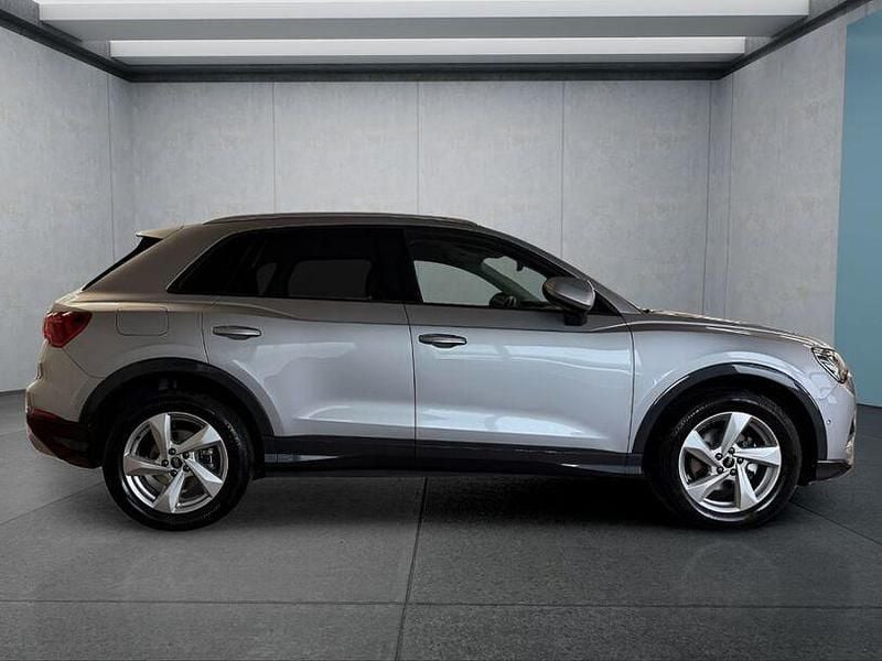 Gebraucht Audi Q3 150 PS (110 kW) 2024 Silber SUV
