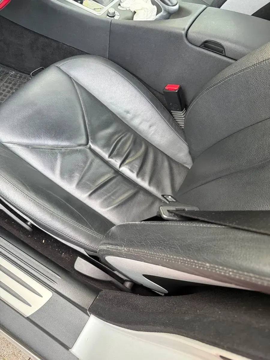 Second-hand Mercedes SLK200 163 CP (119 kW) 2005 Argintiu Cabrio