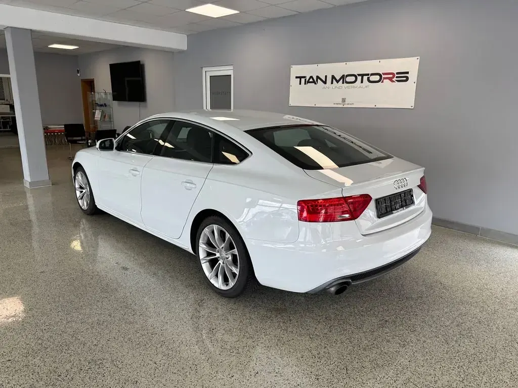 Gebraucht Audi A5 Sportback S-Line 177 PS (130 kW) 2016 Weiß Kleinwagen