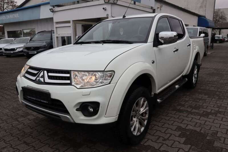 Islandwei Gebraucht 2015 Mitsubishi L200 Diamant Edition Abholung | 16.980 € (Guter Preis) - Bild 1/3