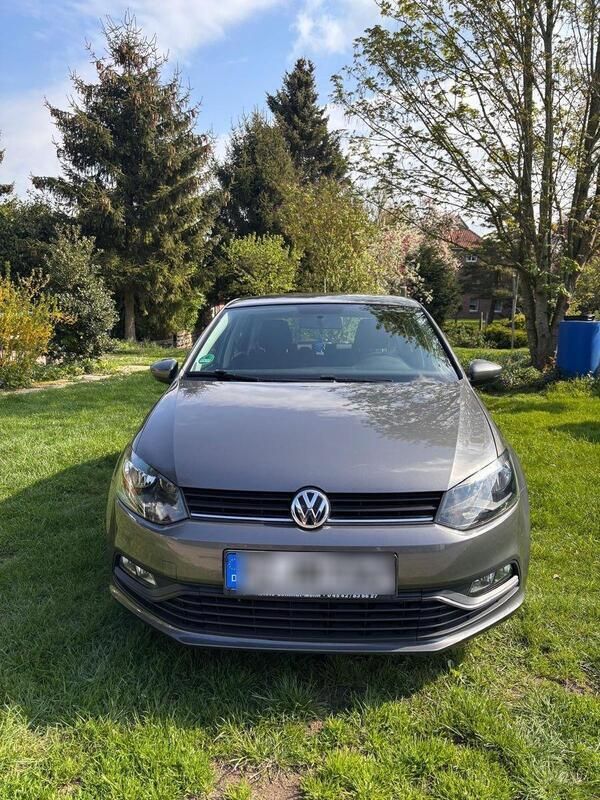 Grau Gebraucht 2017 VW Polo Allstar Kleinwagen | 7.900 € (Superpreis) - Bild 1/4