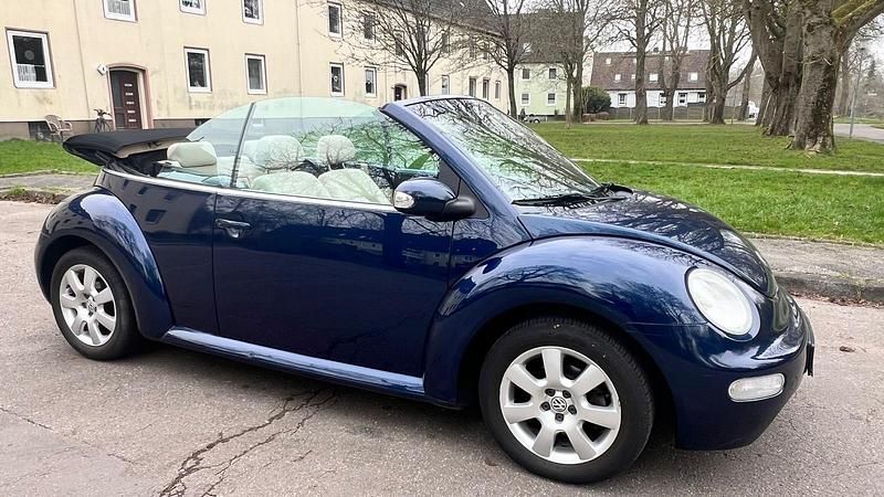 Gebraucht VW New Beetle 102 PS (75 kW) 2003 Blau Kleinwagen