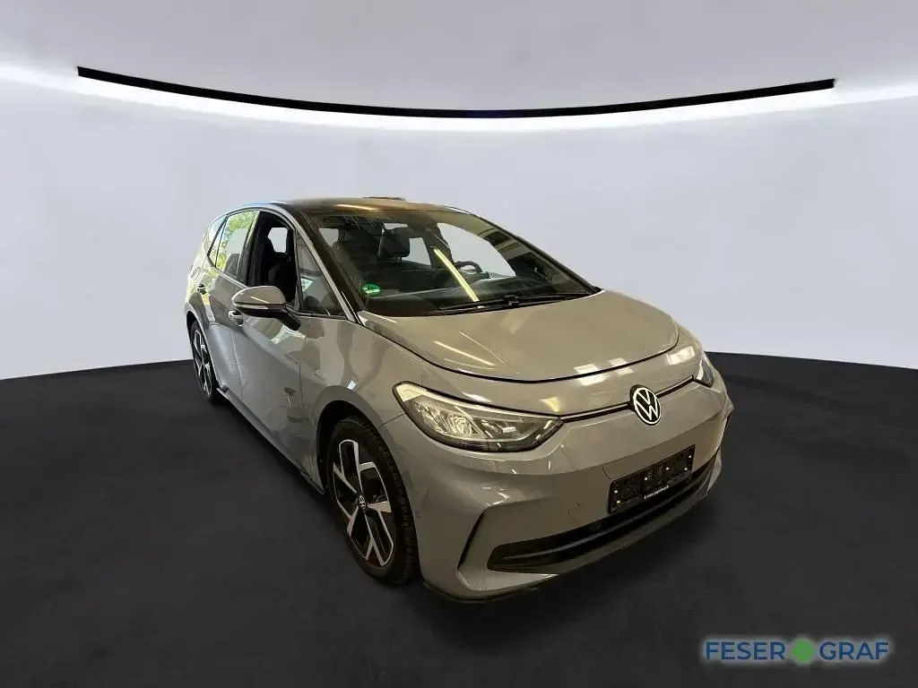 Gebraucht VW ID.3 Pro 150 kW (204 PS) 2024 Mondsteingrau Kleinwagen