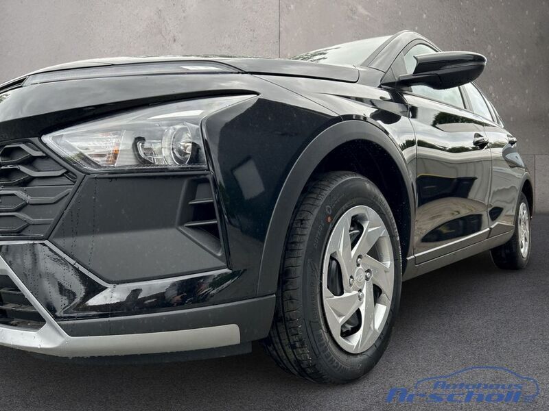 Neu Hyundai Bayon Select 101 PS (74 kW) 2025 Schwarz SUV
