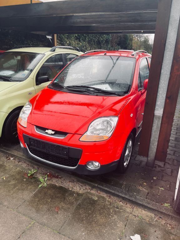 Gebraucht Chevrolet Matiz SE 68 PS (50 kW) 2009 Rot Kleinwagen