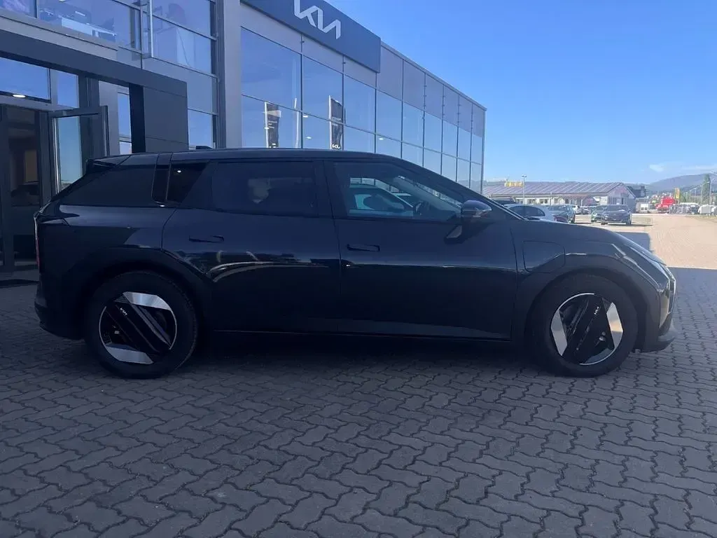 Neu Kia EV4 Earth 150 kW (204 PS) 2026 Grau Limousine