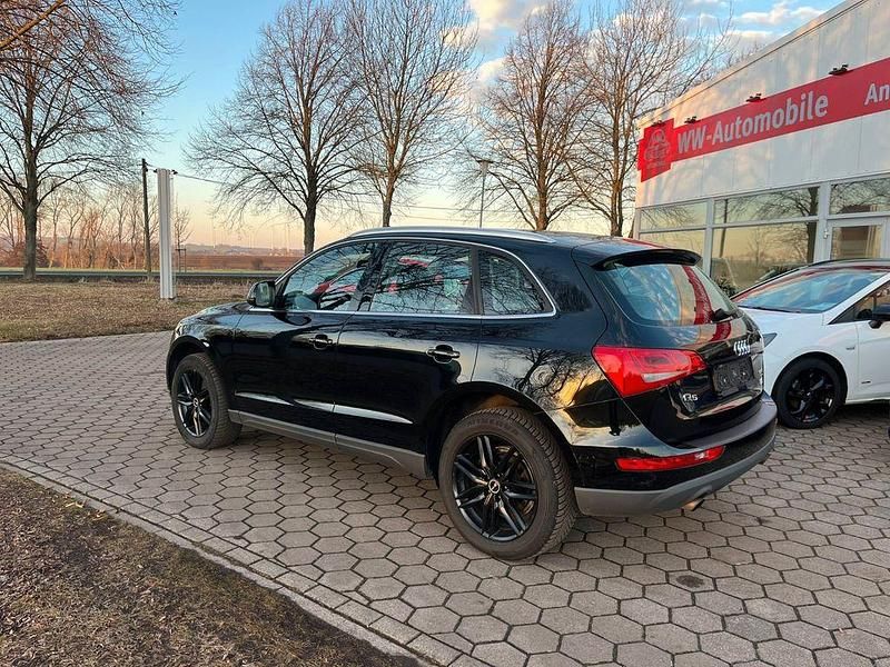 Gebraucht Audi Q5 Sport 179 PS (131 kW) 2011 Schwarz SUV