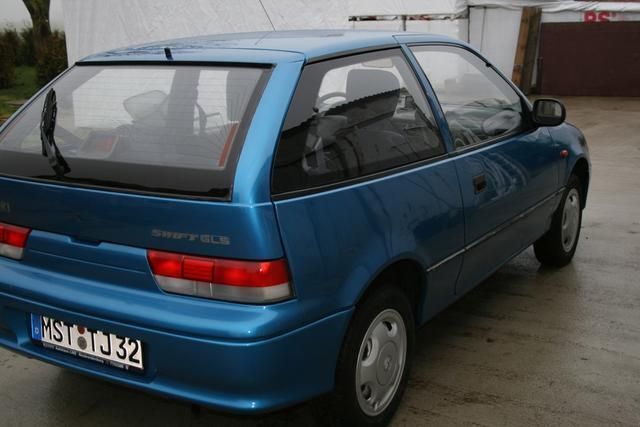 Gebraucht Suzuki Swift GLS 53 PS (38 kW) 2000 Blau metallic Kleinwagen