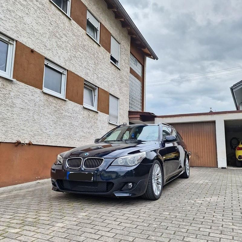 Schwarz Gebraucht 2006 BMW 530 M Sport Kombi | 7.600 € (Fairer Preis) - Bild 1/4