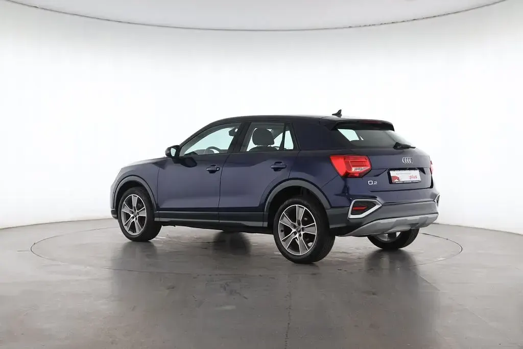 Gebraucht Audi Q2 Advanced Plus 150 PS (110 kW) 2021 Navarrablau SUV