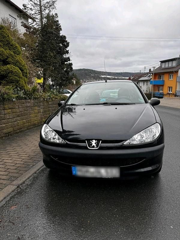 Gebraucht Peugeot 206 75 PS (55 kW) 2005 Schwarz Kleinwagen