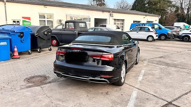 Gebraucht Audi A3 Cabriolet S-Line 125 PS (91 kW) 2018 Schwarz Cabrio