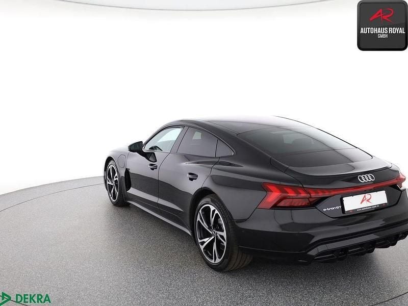 Gebraucht Audi e-tron GT quattro Ambiente 350 kW (476 PS) 2022 Schwarz (metallic) Limousine