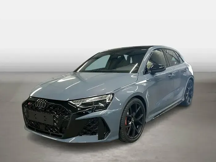 Usata Audi RS3 Ambiente 400 CV (294 kW) 2026 Berlina