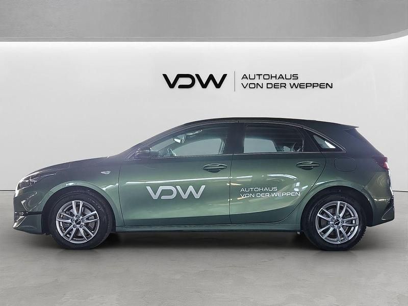 Gebraucht Kia Ceed Vision 140 PS (102 kW) 2025 Grün Kleinwagen