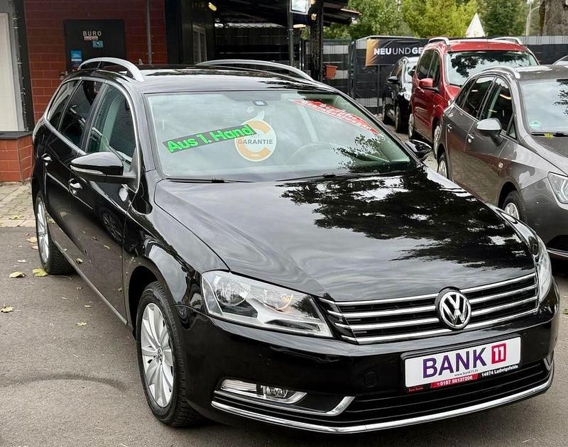Schwarz Gebraucht 2015 VW Passat Kombi | 10.799 € (Superpreis) - Bild 1/4