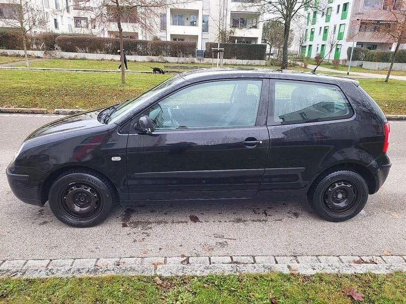 Gebraucht VW Polo Comfortline 101 PS (74 kW) 2002 Schwarz Kleinwagen