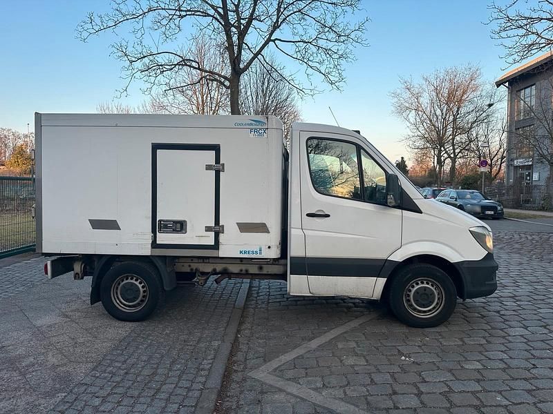 Gebraucht Mercedes Sprinter 163 PS (119 kW) 2018 Weiß Van