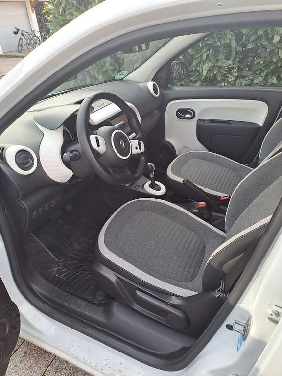 Gebraucht Renault Twingo Zen 60 kW (82 PS) 2021 Weiß Kleinwagen