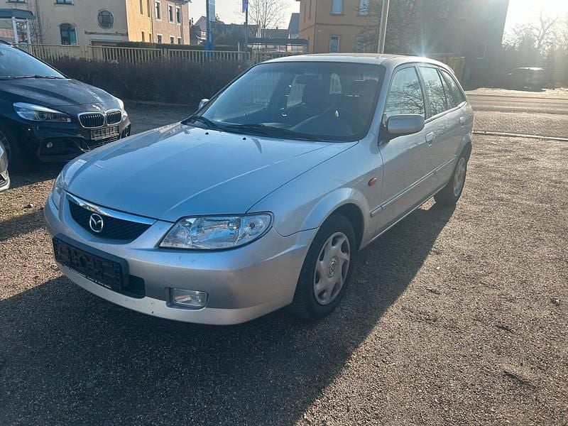 Silber Gebraucht 2001 Mazda 323 Limousine | 999 € (Guter Preis) - Bild 1/4