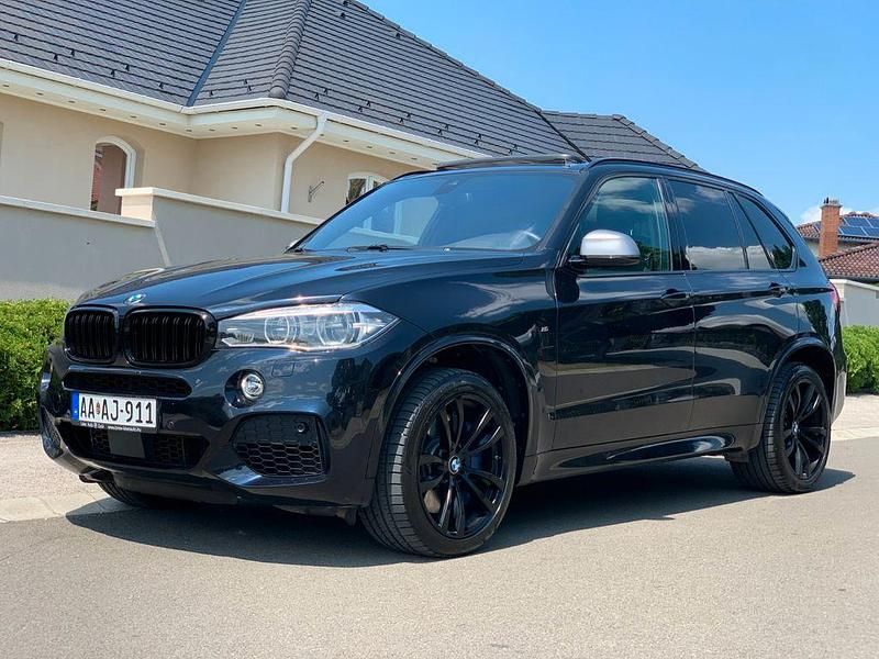 Schwarz Gebraucht 2017 BMW X5 M50 Performance SUV | 30.990 € (Teuer) - Bild 1/4