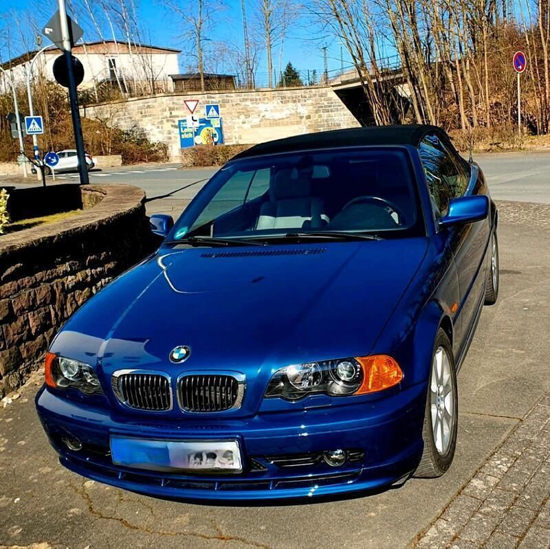 Blau Gebraucht 2003 BMW 325 Cabriolet Cabrio | 12.999 € (Fairer Preis) - Bild 1/4
