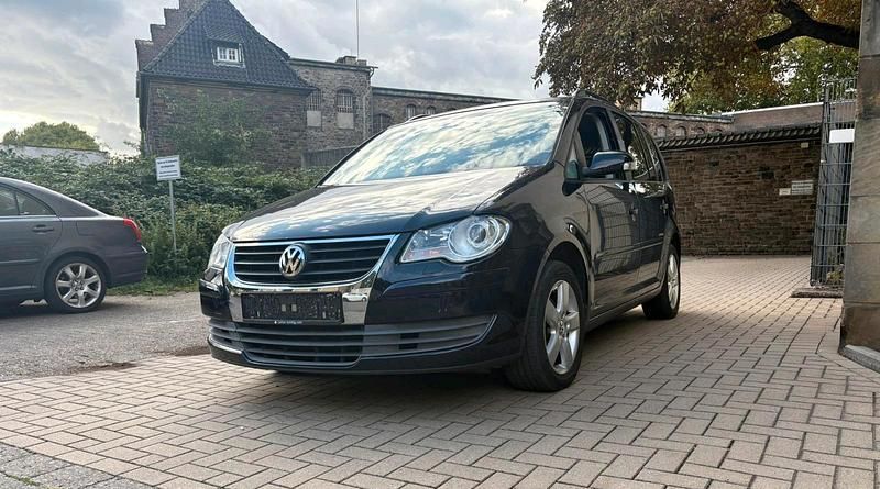 Schwarz Gebraucht 2008 VW Touran Van / Kleinbus | 3.600 € (Guter Preis) - Bild 1/4