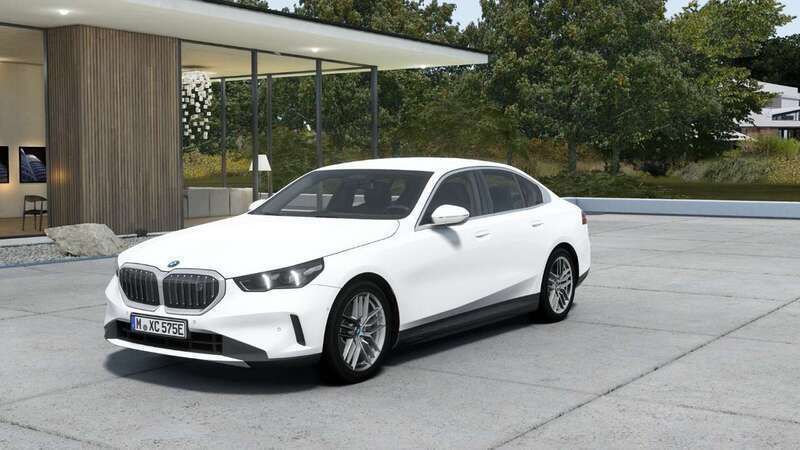 Alpinweiß uni Neu 2025 BMW i5 Sport Line Limousine | 56.809 € - Bild 1/4