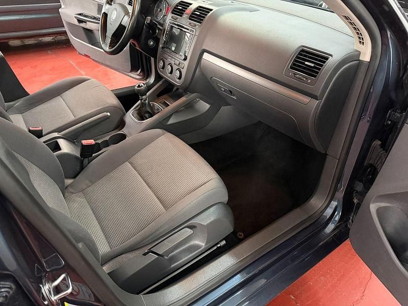 Gebraucht VW Golf V Trendline 105 PS (77 kW) 2008 Blau Kombi