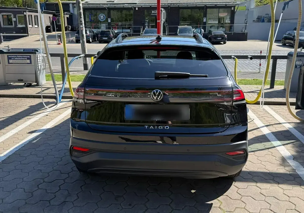 Gebraucht VW Taigo Move 110 PS (80 kW) 2024 Schwarz SUV