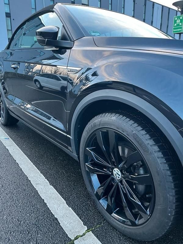 Gebraucht VW T-Roc Cabriolet R-line 150 PS (110 kW) 2020 Schwarz Cabrio