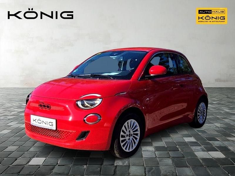 Passionerot Gebraucht 2023 Fiat 500e Red Limousine | 24.999 € (Etwas zu teuer) - Bild 1/4