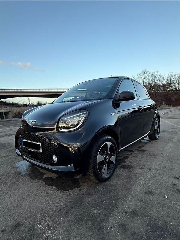 Gebraucht Smart ForFour Electric Drive 60 kW (82 PS) 2021 Schwarz Kleinwagen
