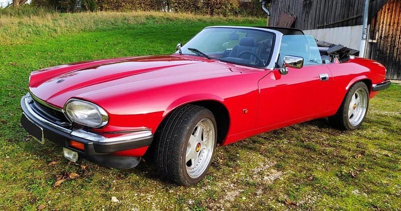 Rot Gebraucht 1993 Jaguar XJS Cabrio | 32.500 € - Bild 1/4