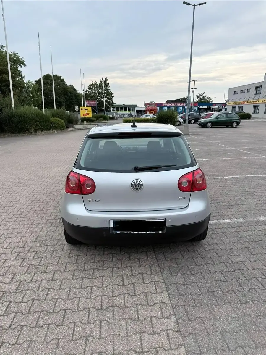 Gebraucht VW Golf V 105 PS (77 kW) 2007 Grau Limousine