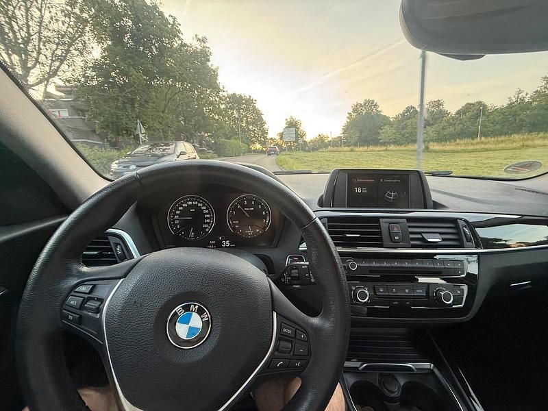 Gebraucht BMW 118 136 PS (100 kW) 2018 Blau Kleinwagen
