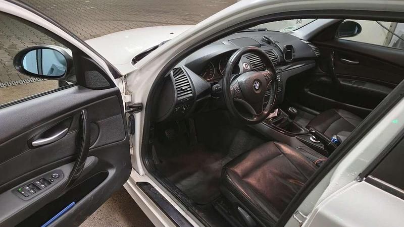 Gebraucht BMW 116 122 PS (89 kW) 2008 Weiß Kleinwagen