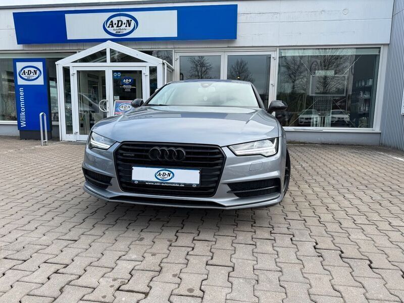 Grau Gebraucht 2017 Audi A7 Sportback Sport Kleinwagen | 19.950 € (Guter Preis) - Bild 1/4