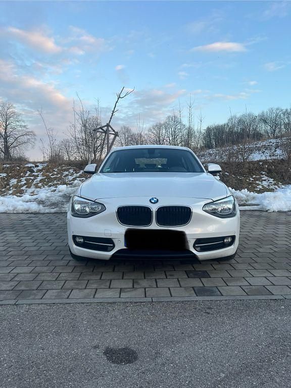 Gebraucht BMW 116 Efficient Dynamics 116 PS (85 kW) 2013 Weiß Kleinwagen