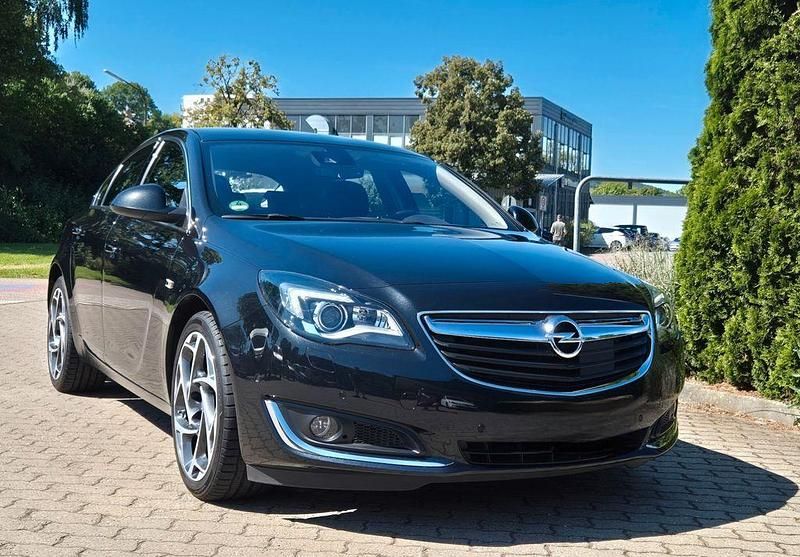 Schwarz Gebraucht 2013 Opel Insignia Limousine | 13.890 € - Bild 1/4