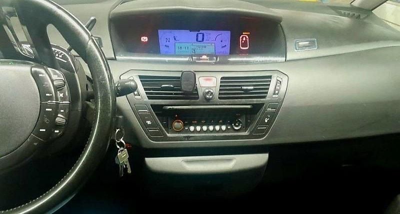 Second-hand Citroën C4 Exclusive 136 CP (100 kW) 2007 Roșu Monovolum