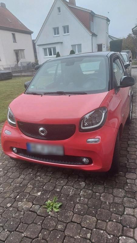 Gebraucht Smart ForTwo Coupé Passion 71 PS (52 kW) 2016 Rot Coupé